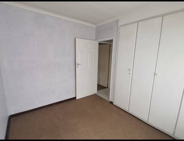 2 BEDROOM TOWNHOUSE FOR SALE IN NAVALSIG